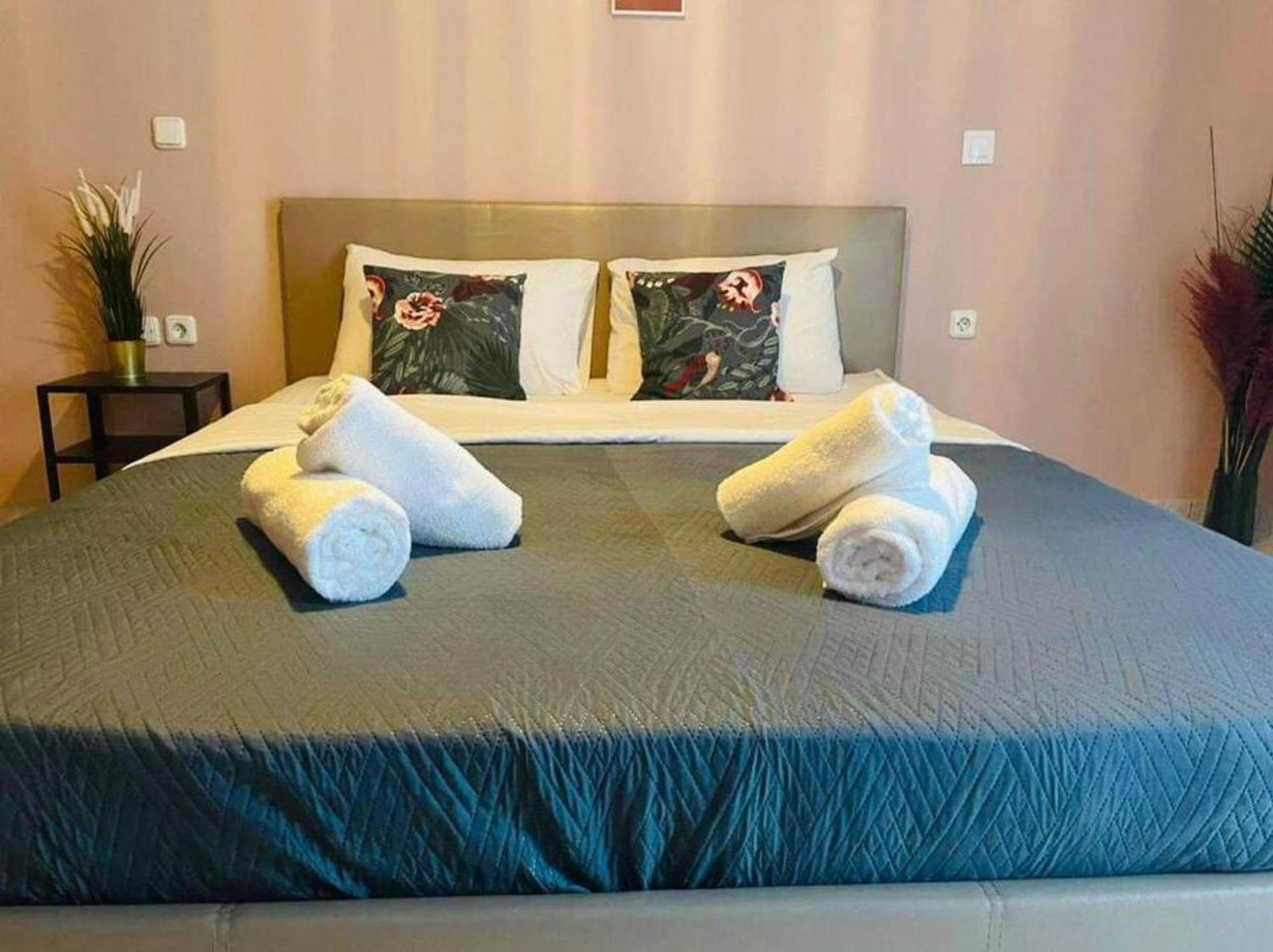 Relaxing 2 Bdr Apartment Янина Экстерьер фото
